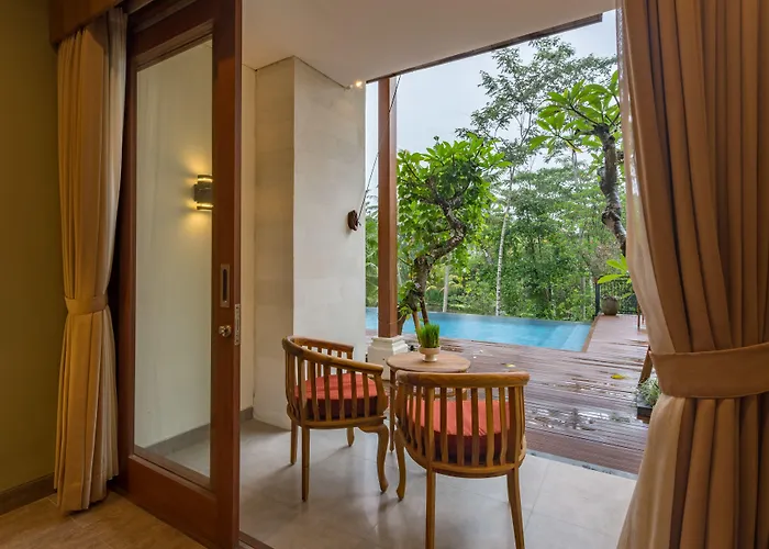 River Sakti By Prasi Hotel 4*